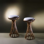 Paire de tabourets hauts ‘Manille Ecorcé’ de Bernard Govin