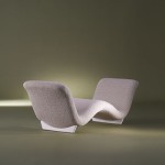 The Face à Face chair by Pierre Paulin
