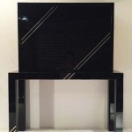 Meuble en plexiglas noir de Philippe Jean