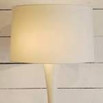 Lampadaire Laqué Blanc de Joseph André Motte edition Disderot