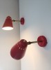 Paire d'appliques orientables rouges de Robert Mathieu