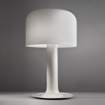 Rare lamp model 10497 white by Michel Mortier, Verre Lumière edition