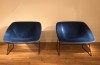 Paire_fauteuils_bleu_corb_ARP_4.jpg