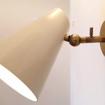 Lacquered aluminium wall light model n 20 by Gino Sarfatti