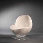 Fauteuil de Boris Tabacoff pied en plexiglass