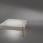 TABLE BASSE ÉCLAIRANTE EN OPALINE DE ARP