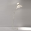 y_lampadaire_laque_blanc_contrepoids_au_sol_Robert_Mathieu.jpg