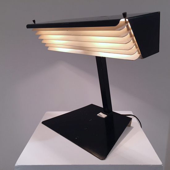 biny_lampe_volets_1950_design_galeriemeublesetlumieres_paris_2.jpg