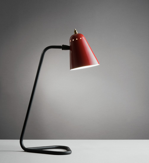 mathieu_lampe_cocotte_rouge_1950_design_meublesetlumieres_1.jpg