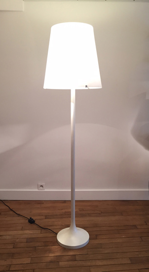 Ingrand_Max_lampadaire_blanc_Fontana_Arte_galeriemeublesetlumieres_paris_1.jpg