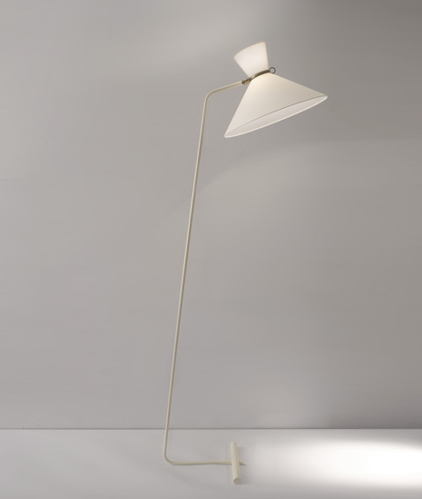 mathieu_lampadaire_lacque_blanc_base_contrepoids_1950_design_meublesetlumieres_1.jpg