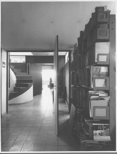 photo_interieur_le_corbusier_Strafor_paris.jpg