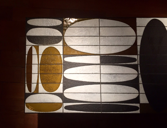 capron_roger_table_basse_ceramique_ellipse_faience_1960_galeriemeublesetlumieres_paris_4.jpg