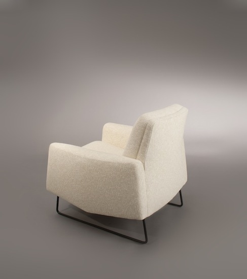 3_paire_de_fauteuils_paolozzi_zol_design_meublesetlumieres_pad.jpg