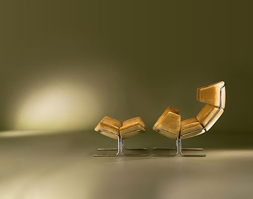 2_fauteuil_et_repose_pied_Triennale_de_Michel_Mortier.jpg
